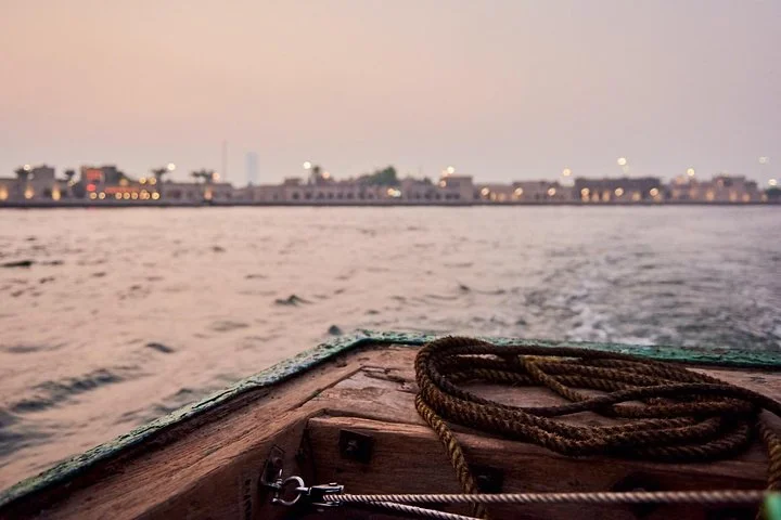 Private Old Dubai Walking Tour: Forts, Souks, and Boats