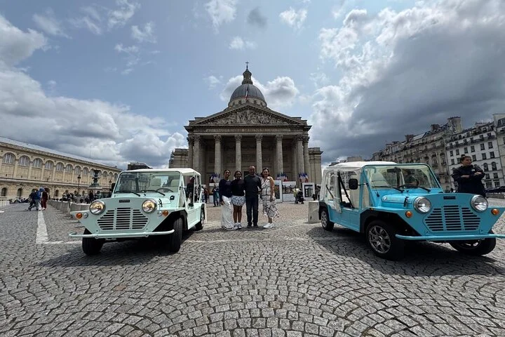 Private Paris Landmarks Tour by Golf Cart (pickup included)