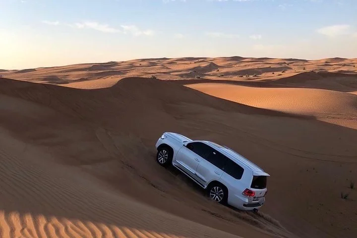 Private Premium Desert Safari with 5 Star Live BBQ Dinner