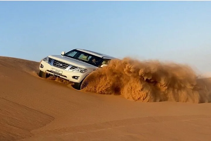 Private Premium Dubai Evening Dune Bashing With Live BBQ