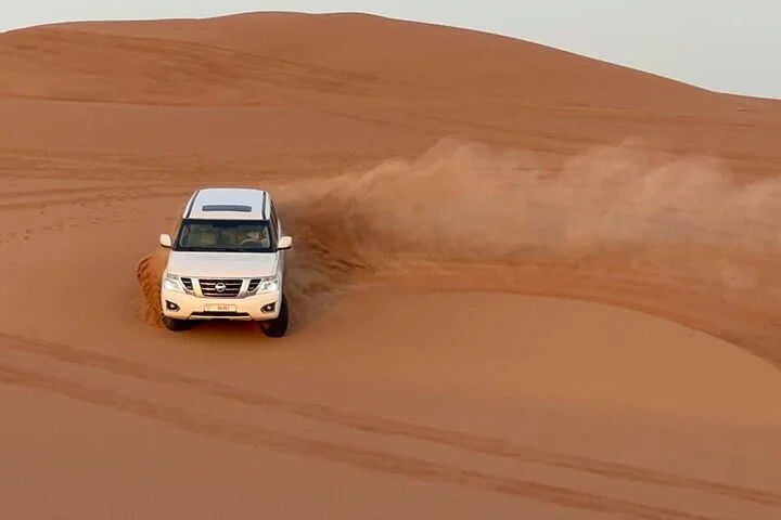 Private Premium Dubai Evening Dune Bashing With Live BBQ