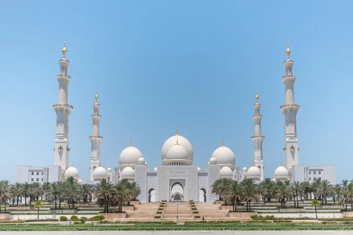 Private Round-Trip Sheikh Zayed Grand Mosque Tour from Dubai Inc. Transport