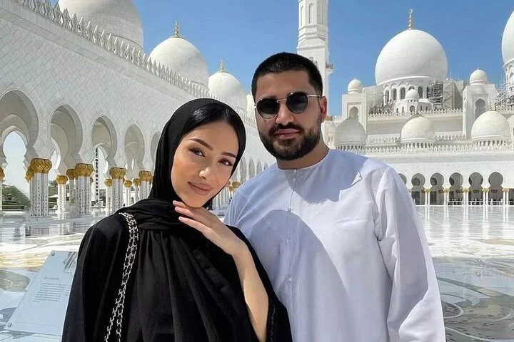 Private Tour in Abu Dhabi City with BAPS Temple