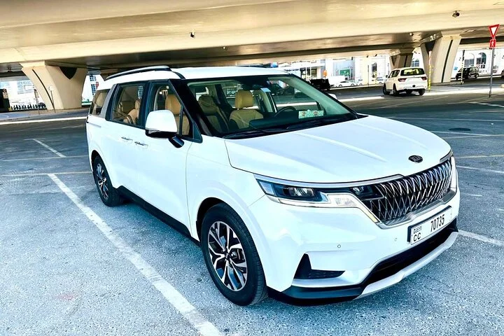 Private Vehicle Full Day With Driver in Dubai