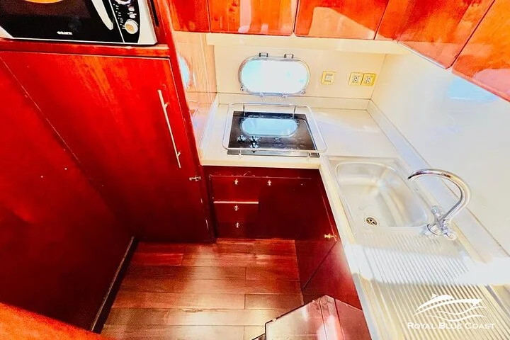 Private Yacht Experience From Dubai Marina