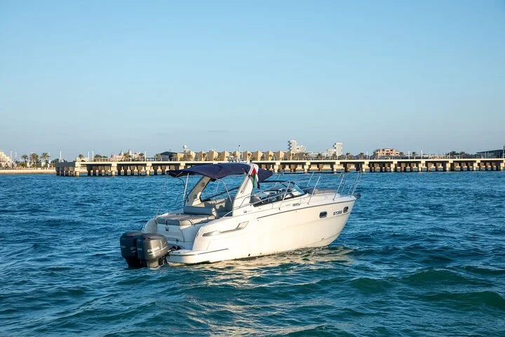 Private Yacht Rental In Dubai - Nora BMW 33ft