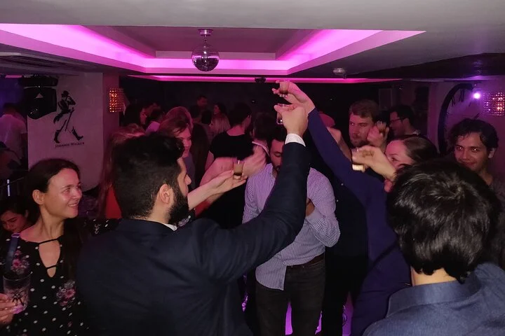 Pub Crawl Dubai: Private Events & Birthdays