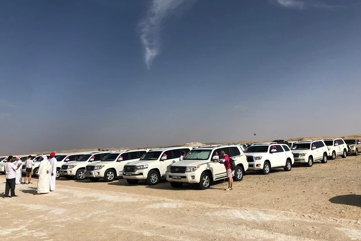 Red Dune Evening Desert Safari with Sandbashing and BBQ Dinner