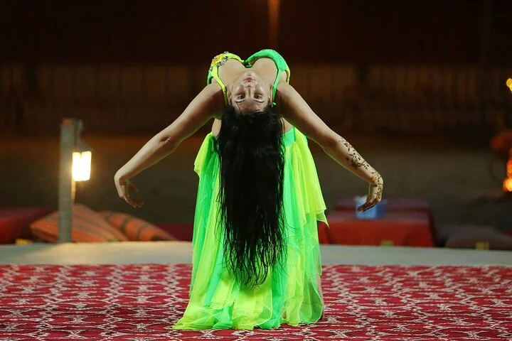 Red Dune Evening Desert Safari with Sandbashing and BBQ Dinner