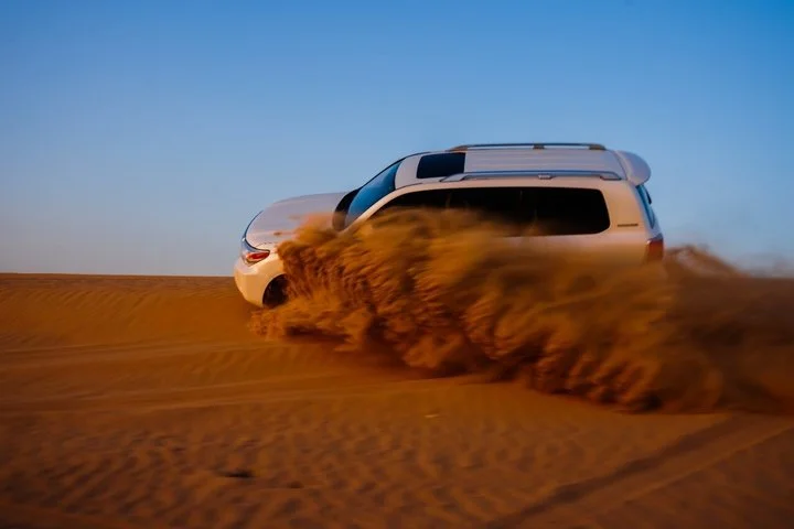 Red Dunes Desert Safari with Dune Bashing and BBQ Dinner