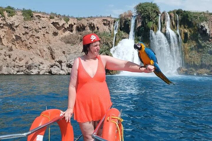 Sea Turtle Swimming And Waterfal Boat Trip