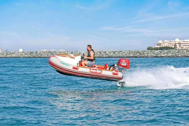 Self Drive boat tour Dubai : JBR, Atlantis and Burj Al Arab