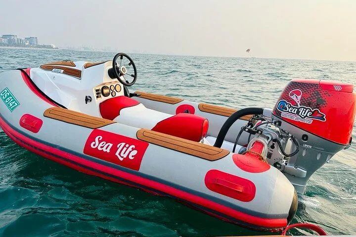 Self Drive boat tour Dubai : JBR, Atlantis and Burj Al Arab