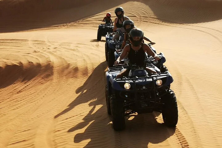 Shared Desert Safari Tour Dubai with Dinner Included