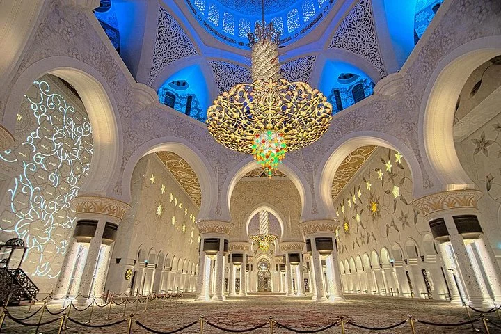 Sheikh Zayed Grand Mosque Tour From Dubai
