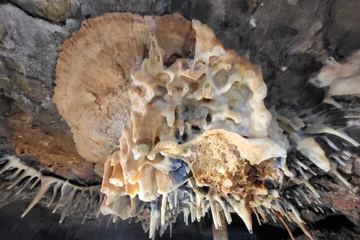 Speleology, Exploration inside a secret cave