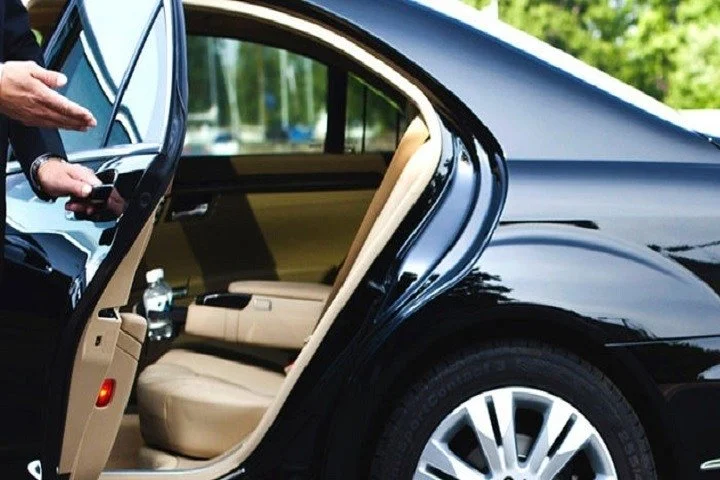 Stopover Chauffeur In Dubai
