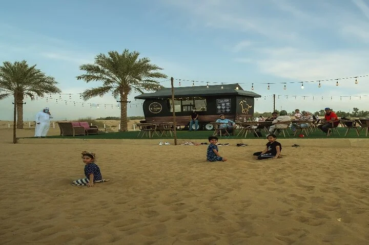 Sunrise Hot Air Balloon Ride with Buffet Breakfast and Camel Ride