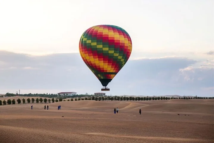 Sunrise Hot Air Balloon Ride with Buffet Breakfast and Camel Ride