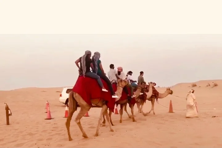 Sunrise Private Desert Safari Tour in Dubai with Breakfast