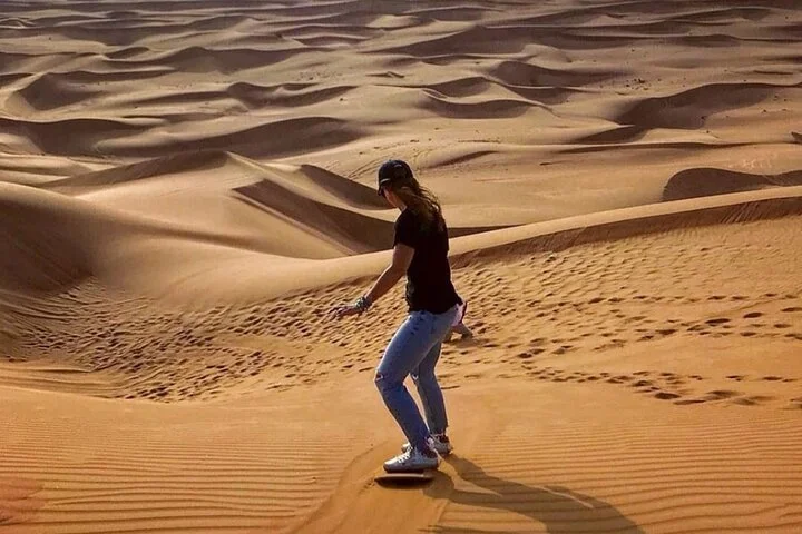 Sunrise Private Desert Safari Tour in Dubai with Breakfast