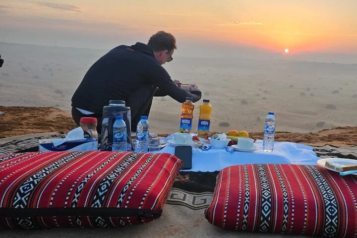 Sunrise Private Desert Safari Tour in Dubai with Breakfast