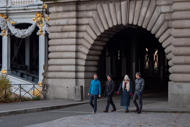 Sunrise Walking Tour: Paris Before the Crowds
