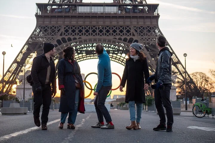 Sunrise Walking Tour: Paris Before the Crowds