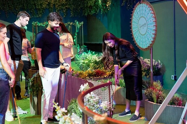 Swingers Dubai Crazy Golf Experience