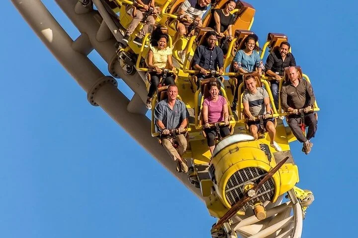 SZ Mosque with Ferrari World & Warner Brother Private Tour