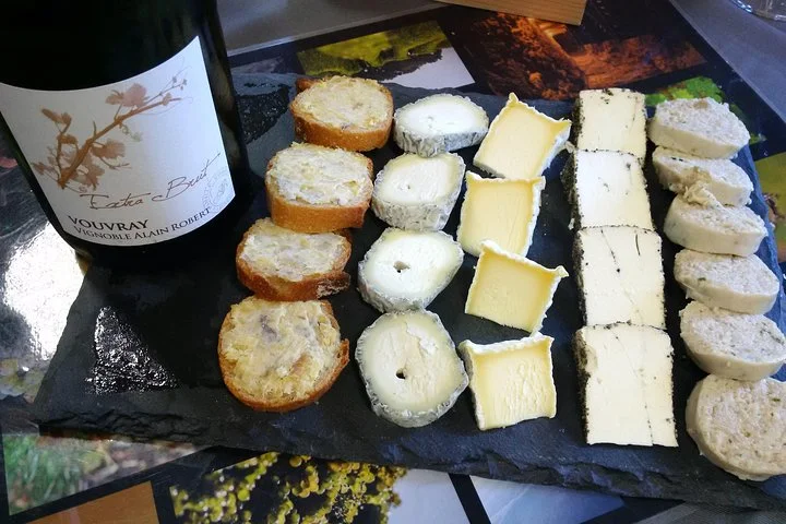 Tour of a Vineyard, Winery & Cellar with Wine Tasting in Vouvray, Loire Valley