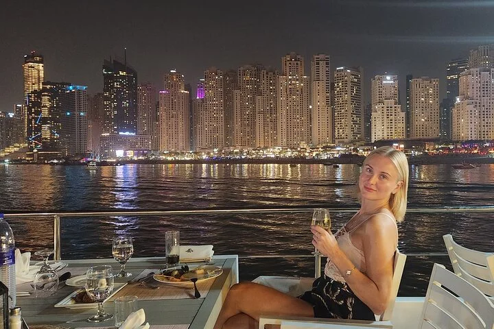 United Arab Emirates: See & Experience it ALL in 6 Days, 1st Class Custom Tours