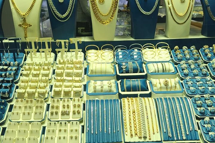 United Arab Emirates: See & Experience it ALL in 6 Days, 1st Class Custom Tours