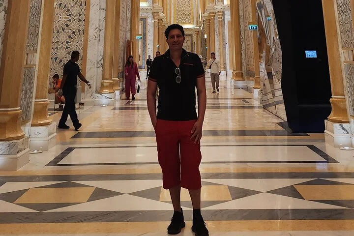 United Arab Emirates: See & Experience it ALL in 6 Days, 1st Class Custom Tours