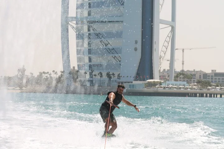 Wakeboard Experience in Dubai