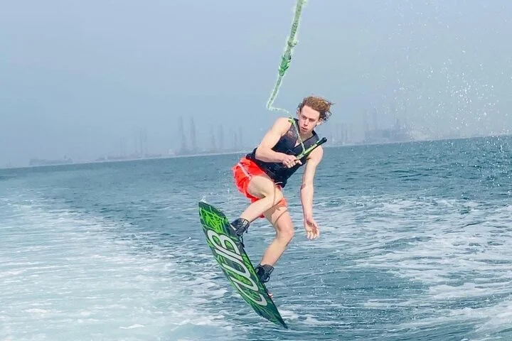 Wakeboard Experience in Dubai