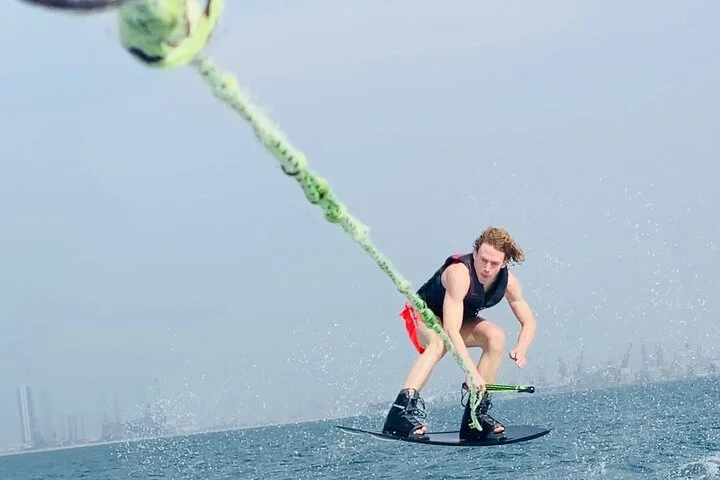 Wakeboard Experience in Dubai