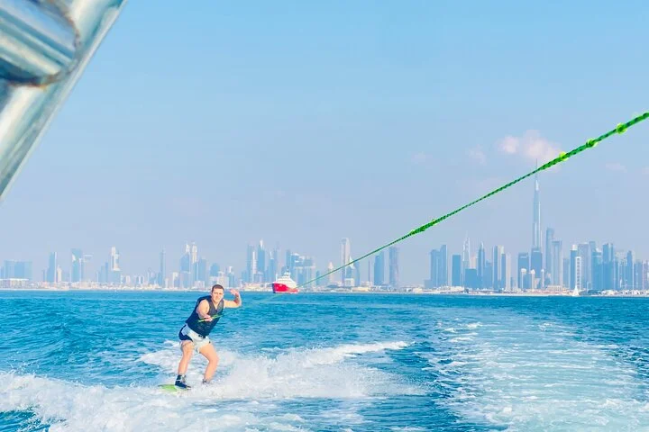 Wakeboard Experience in Dubai