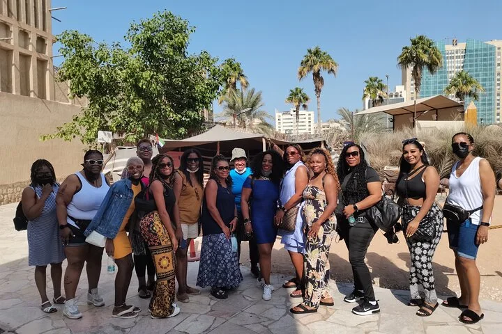 Walking tour Dubai Old Town / Old City, Creek, Abra, Souks